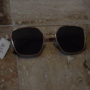 J. Crew Straight-Edge Aviator Sunglasses